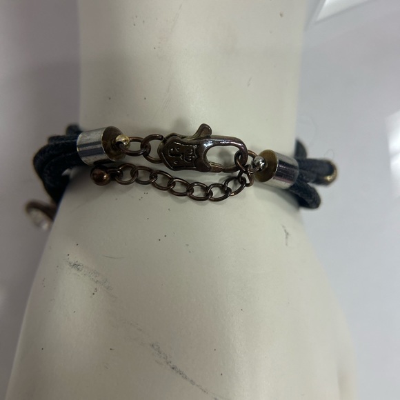 JUICY COUTURE CHARM BRACELET 8.5 inches long - Picture 3 of 7